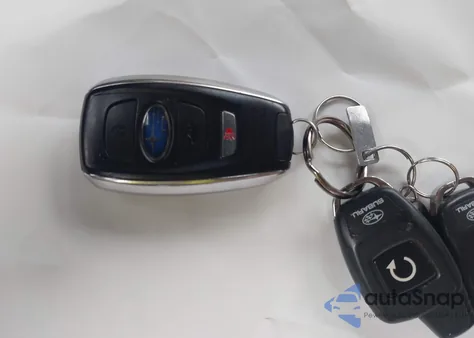 2017 Subaru Outback 3.6R Touring from USA, damaged, VIN 4S4BSETC2H3341332